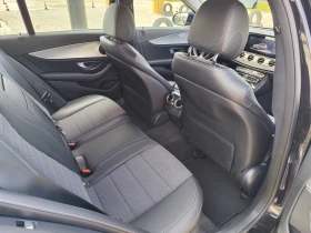Mercedes-Benz E 220 Avangarde 4matik, снимка 4