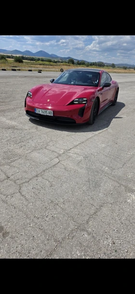 Porsche Taycan GTS, снимка 3