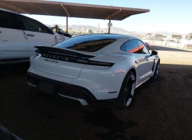Porsche Taycan TURBO S* , снимка 4