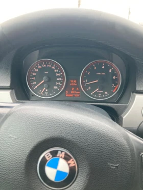 BMW 330 330Xi - 4000 € / 7823.32 лв. - 37918276 6