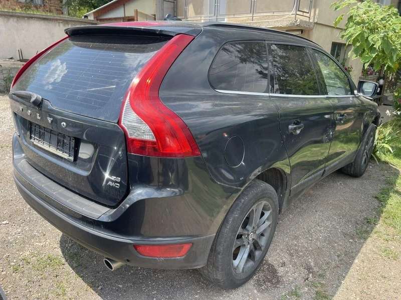 Volvo XC60 Т6 3.0 286 кс, снимка 6 - Автомобили и джипове - 47306216