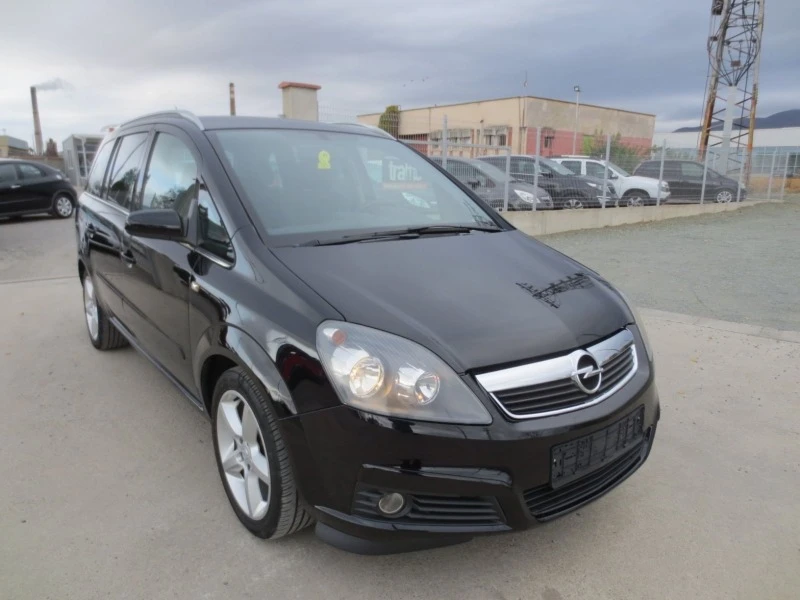 Opel Zafira, снимка 1 - Автомобили и джипове - 47826765