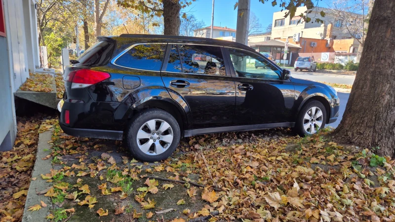 Subaru Outback, снимка 1 - Автомобили и джипове - 47895671