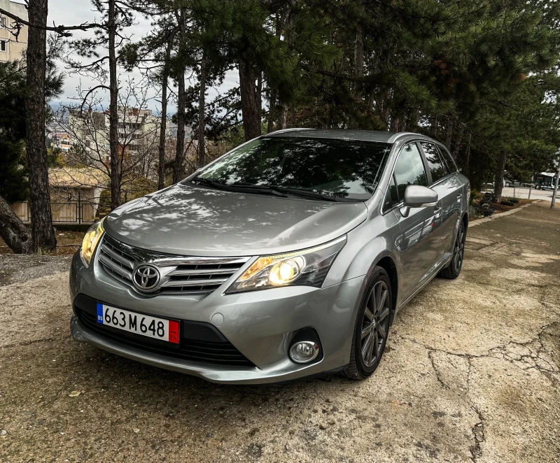 Toyota Avensis D4D FACELIFT, снимка 1 - Автомобили и джипове - 48211719