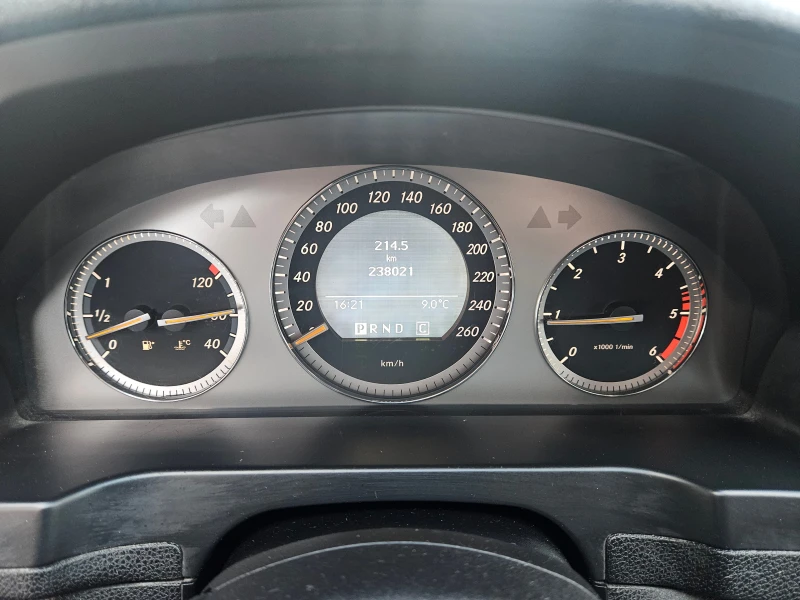 Mercedes-Benz C 220 CDI-Avantgarde, снимка 12 - Автомобили и джипове - 48323506