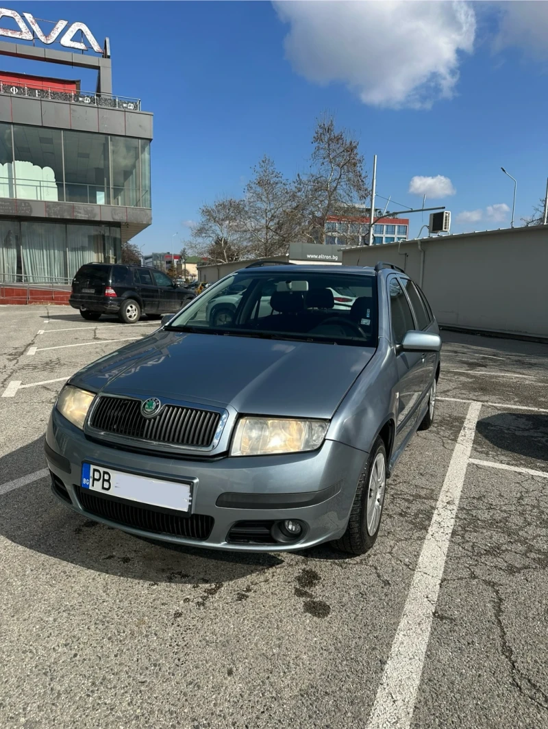 Skoda Fabia, снимка 1 - Автомобили и джипове - 49210657