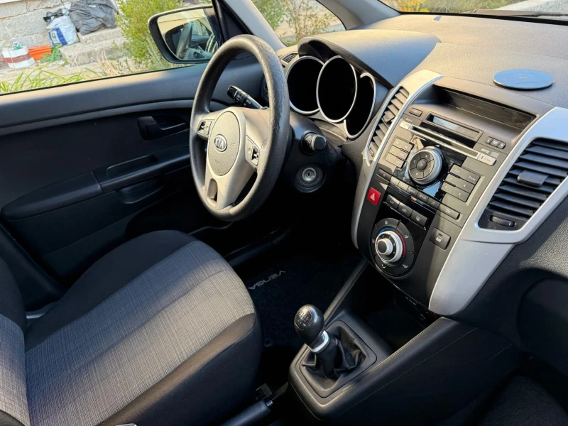 Kia Venga 1.4, снимка 5 - Автомобили и джипове - 51981776