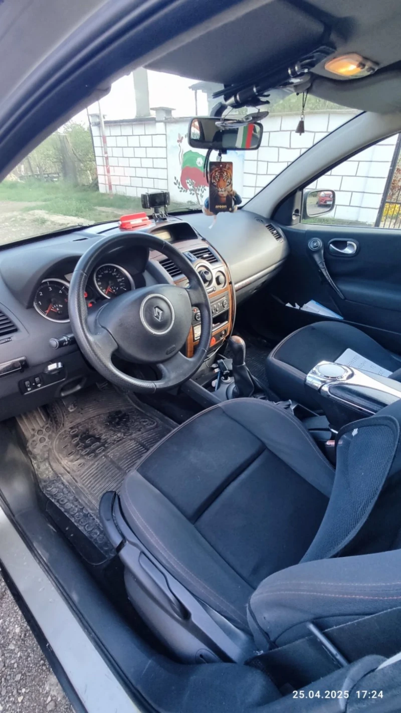 Renault Megane 1.5dci, снимка 12 - Автомобили и джипове - 52788347