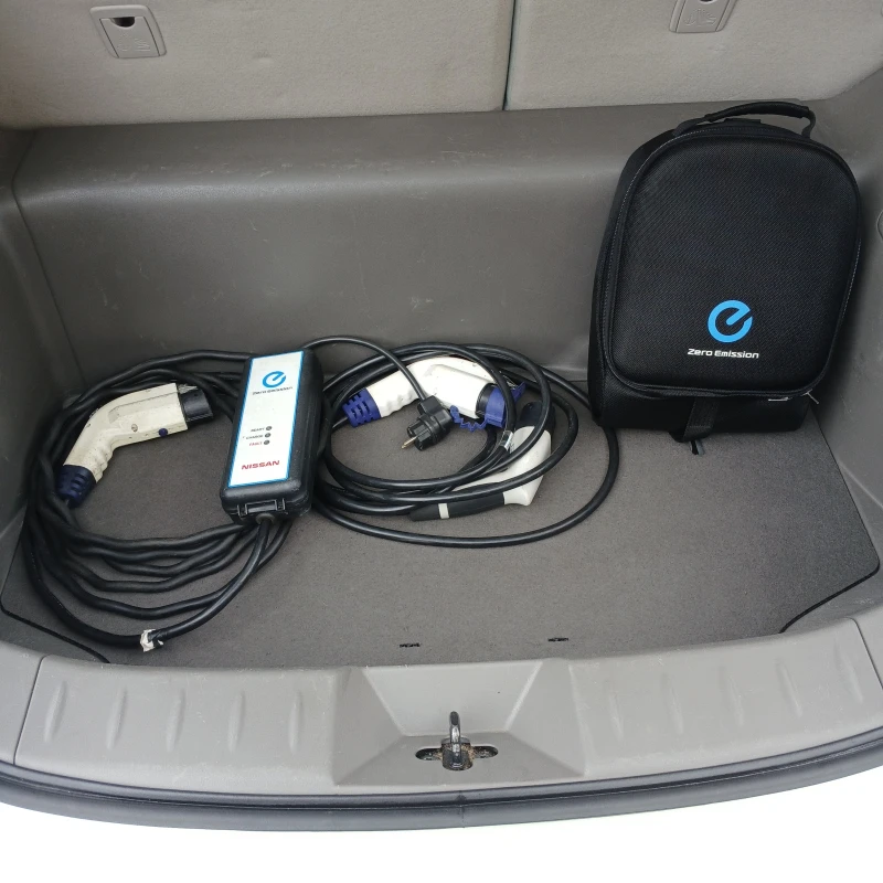 Nissan Leaf , снимка 17 - Автомобили и джипове - 52872713