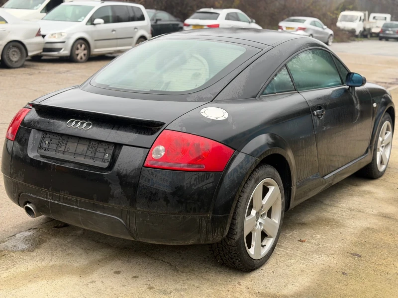 Audi Tt 1.8T , снимка 3 - Автомобили и джипове - 52881325