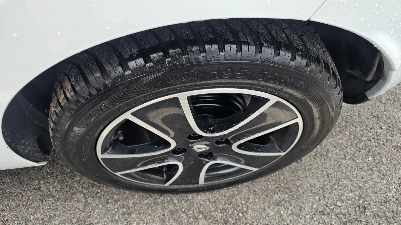 Renault Clio 1.5 DCI   NAVI, снимка 15 - Автомобили и джипове - 53282367