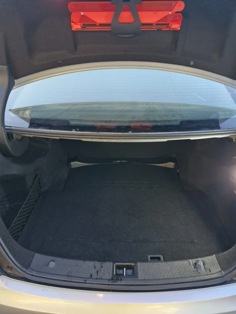 Mercedes-Benz C 200 Facelift, снимка 13 - Автомобили и джипове - 53501118