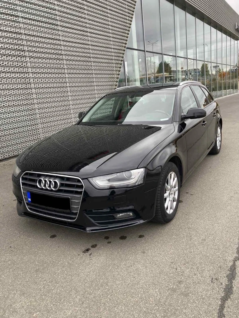 Audi A4, снимка 1 - Автомобили и джипове - 48814753