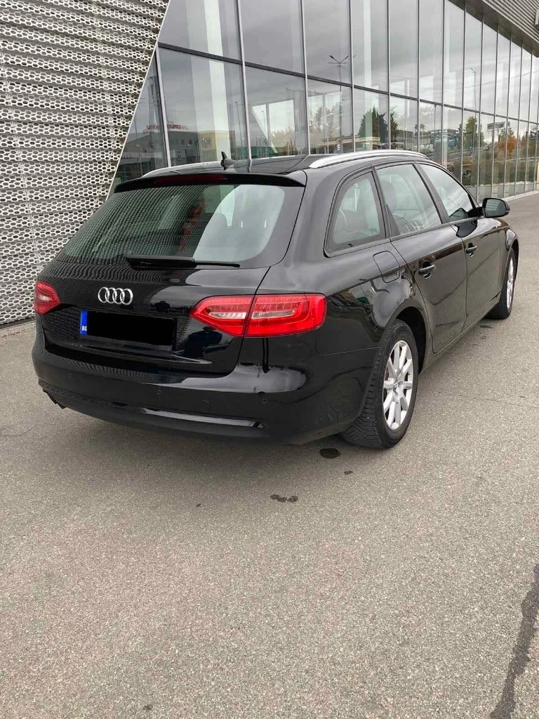 Audi A4, снимка 2 - Автомобили и джипове - 48814753