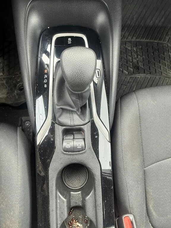 Toyota Corolla LE* FWD* АвтоКредит* (ЦЕНА ДО БГ), снимка 15 - Автомобили и джипове - 54136546