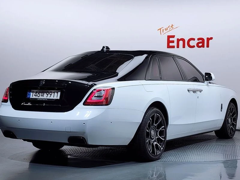 Rolls-Royce Ghost КРАЙНА ЦЕНА: 318136 EUR, снимка 2 - Автомобили и джипове - 55966812