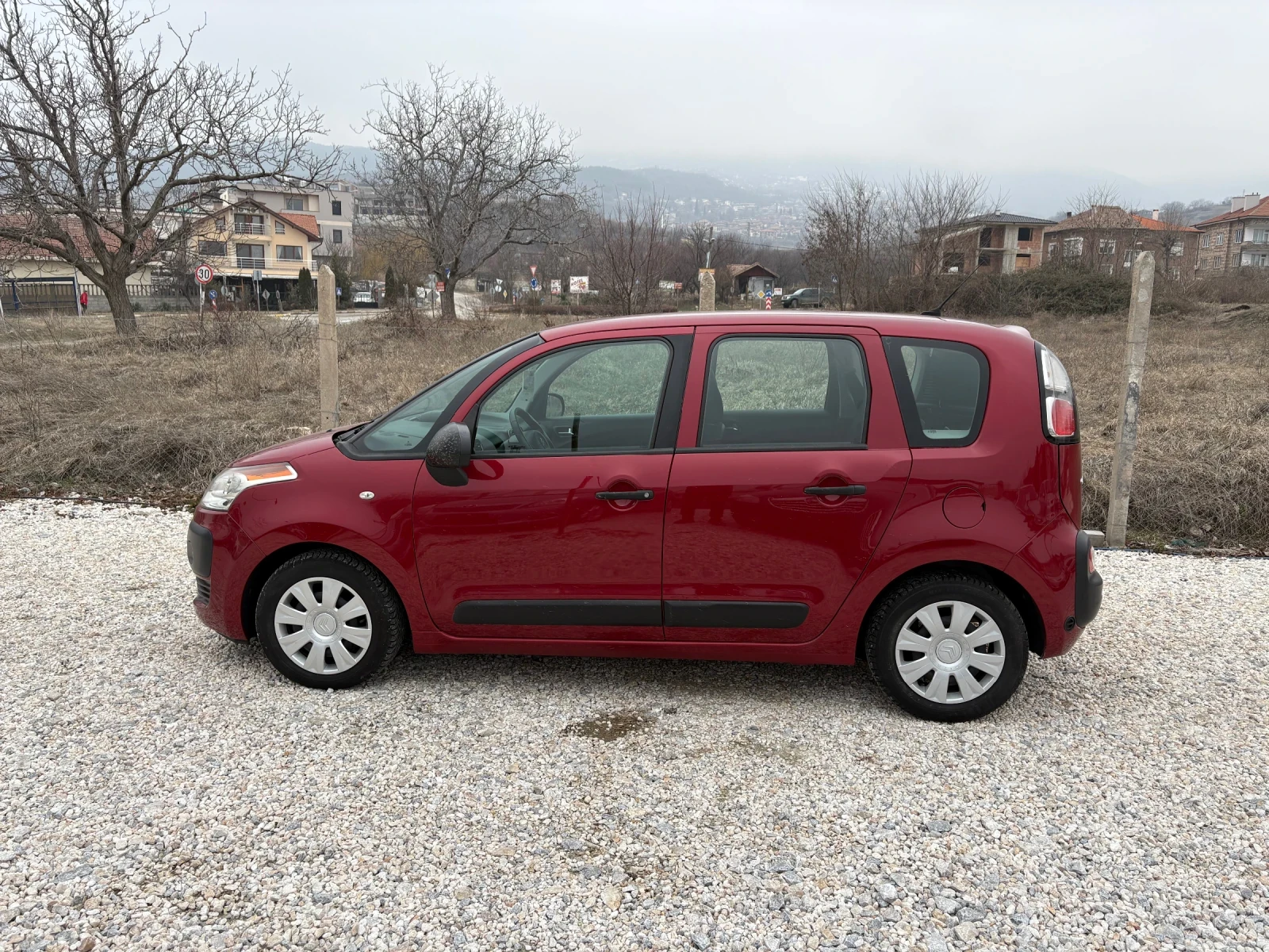 Citroen C3 Picasso Газ Бензин - изображение 4