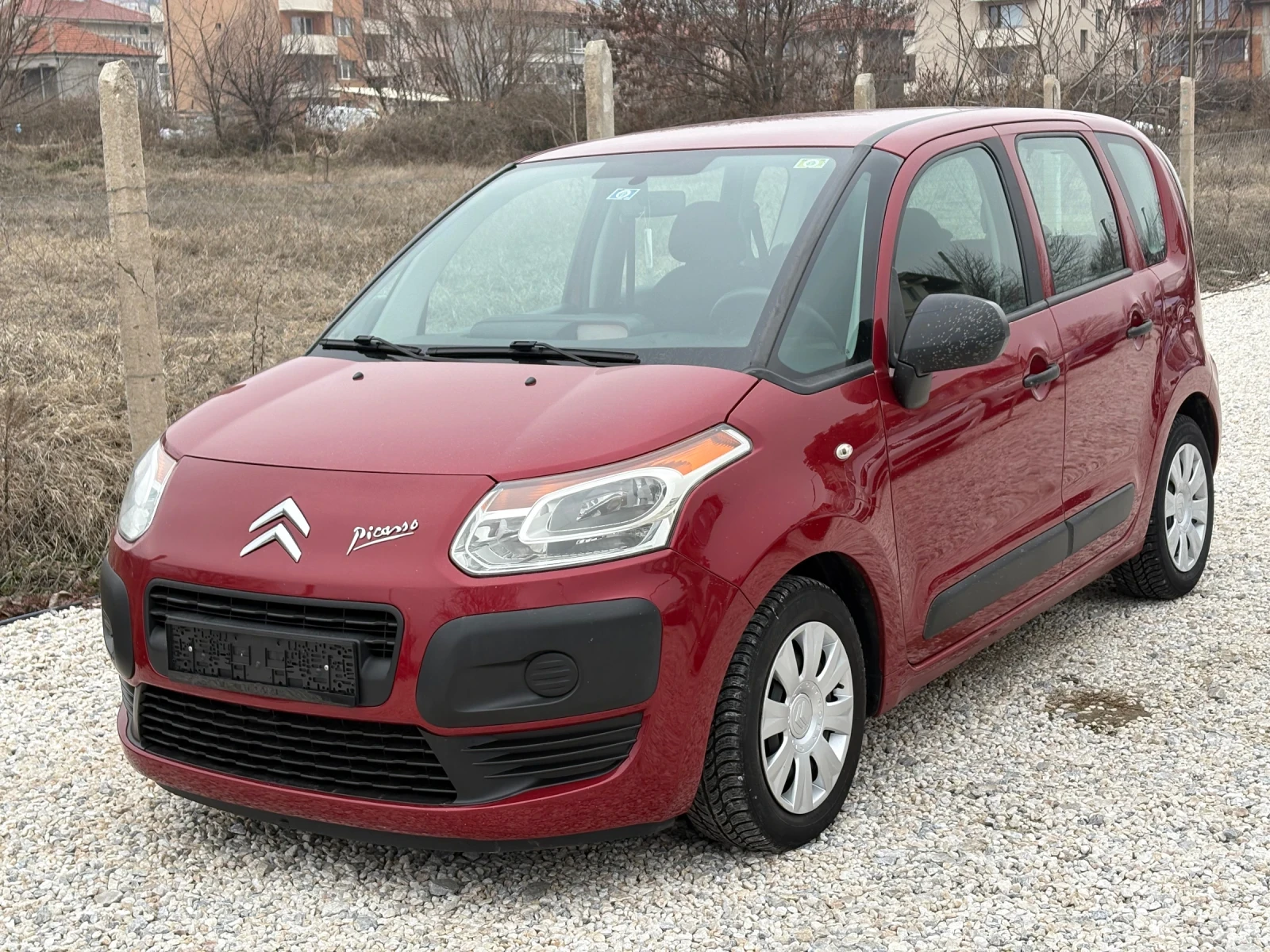 Citroen C3 Picasso Газ Бензин - изображение 3