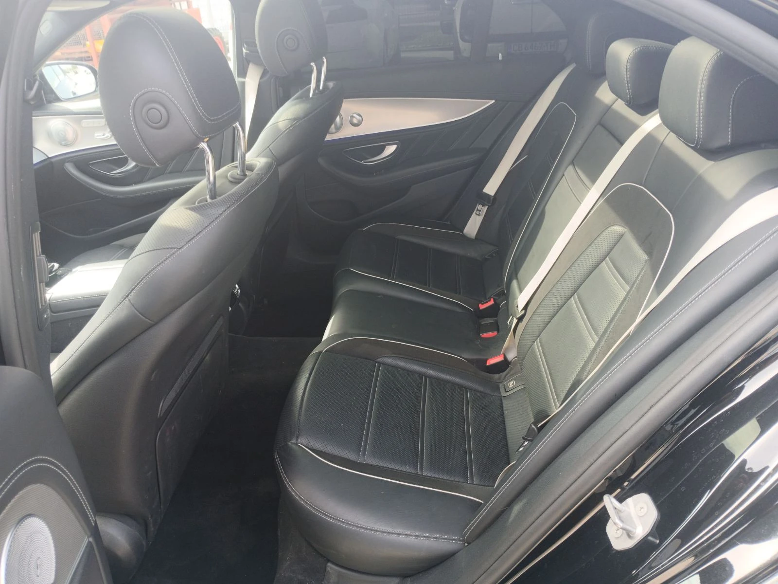 Mercedes-Benz E 63 AMG S 4Matic+  | Mobile.bg   15