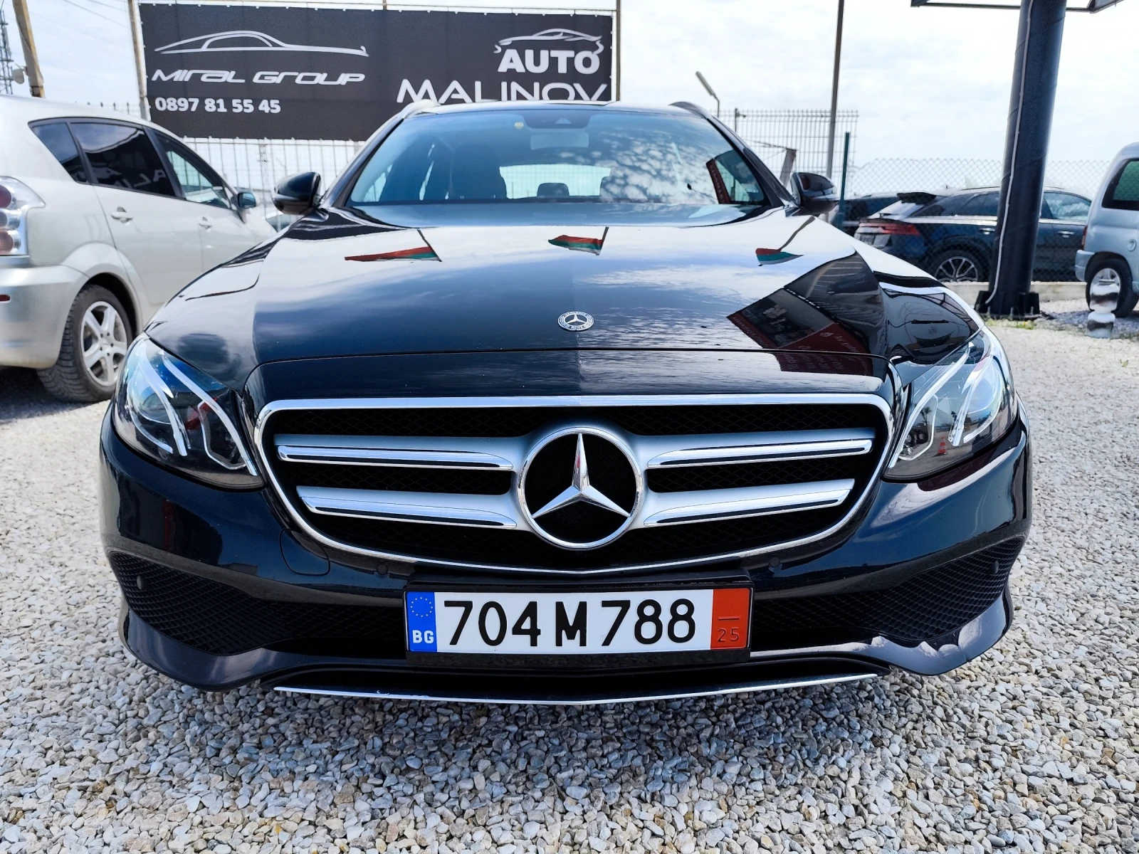 Mercedes-Benz E 220 Avangarde 4matik - изображение 2