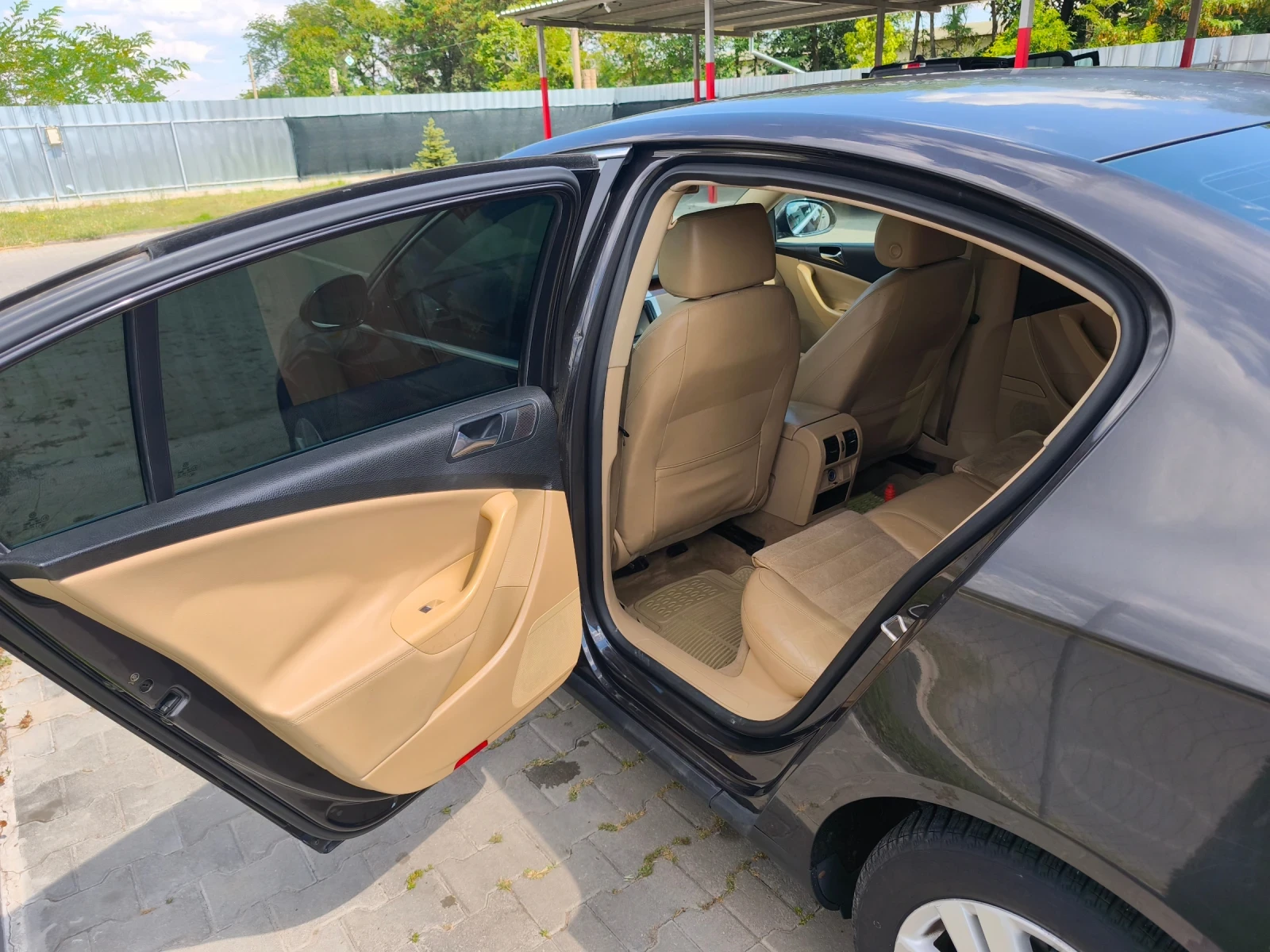 VW Passat  - изображение 7
