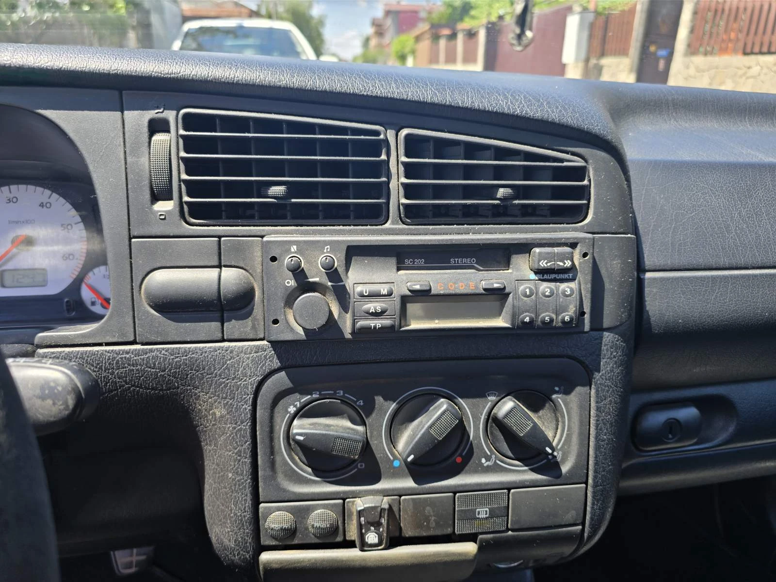 VW Golf  - изображение 10