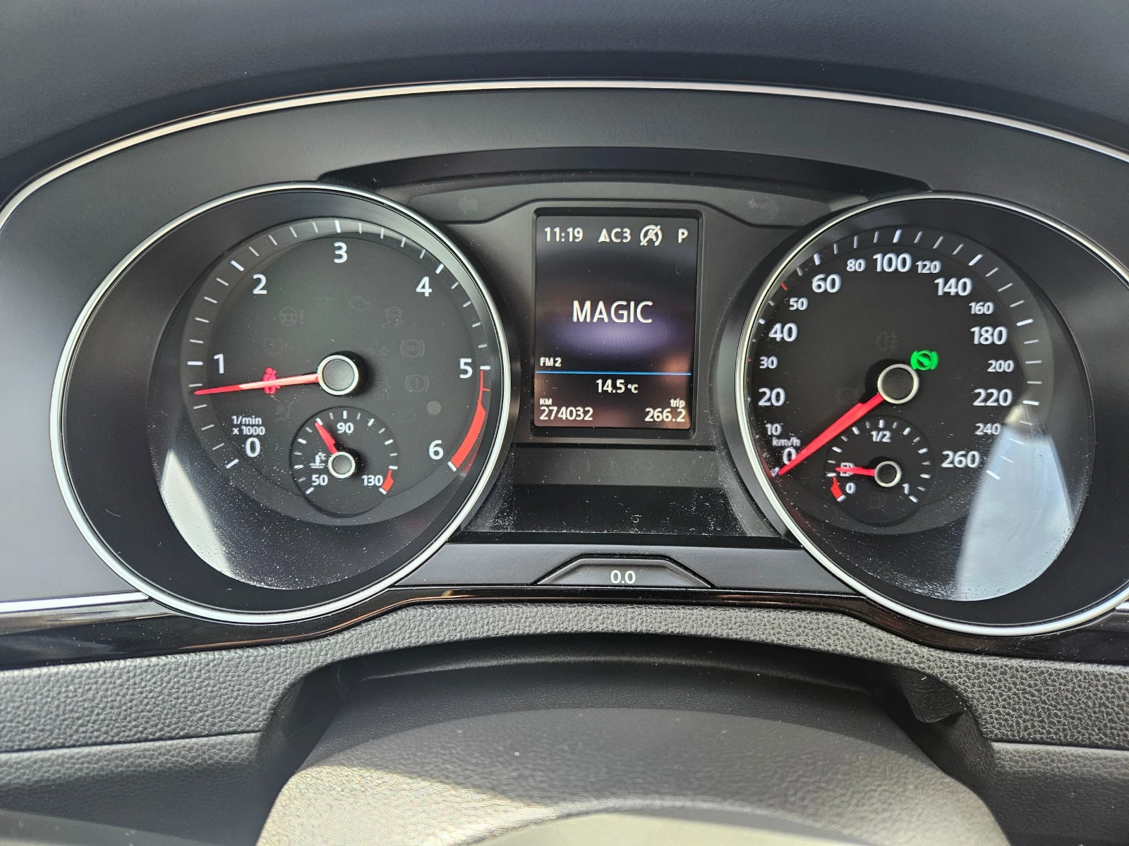 VW Passat 8 2.0TDI EURO6  | Mobile.bg   11