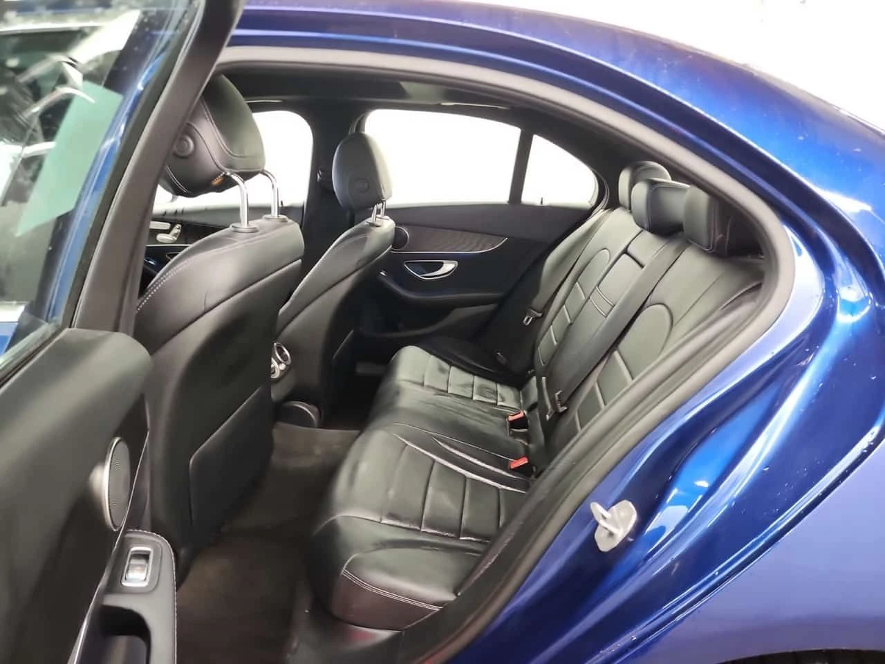 Mercedes-Benz C 300 * 4 MATIC * CARFAX * �������� * �������� *  | Mobile.bg � ����������� 12