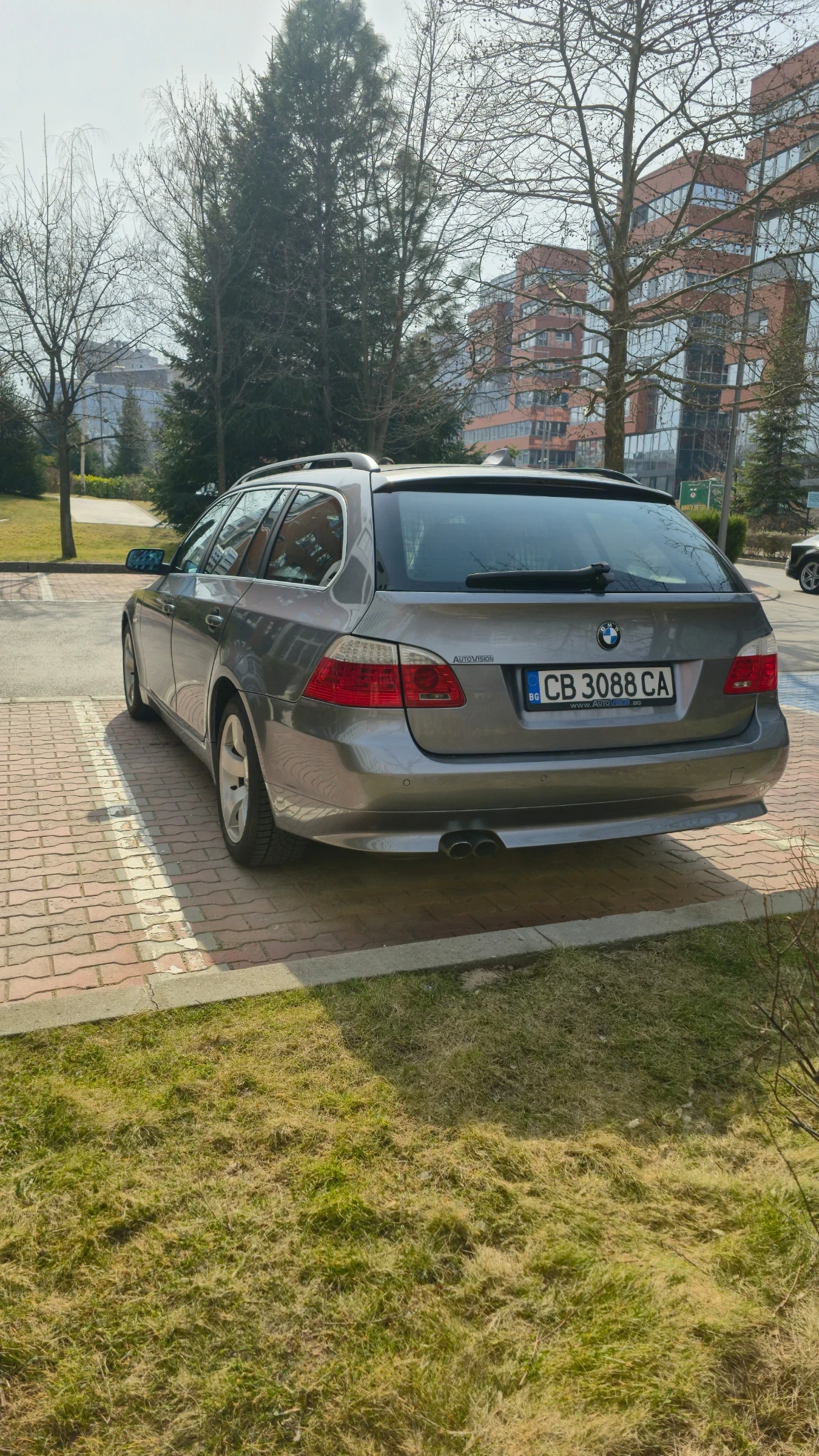 BMW 530 SAT, снимка 4 - Автомобили и джипове - 53692778