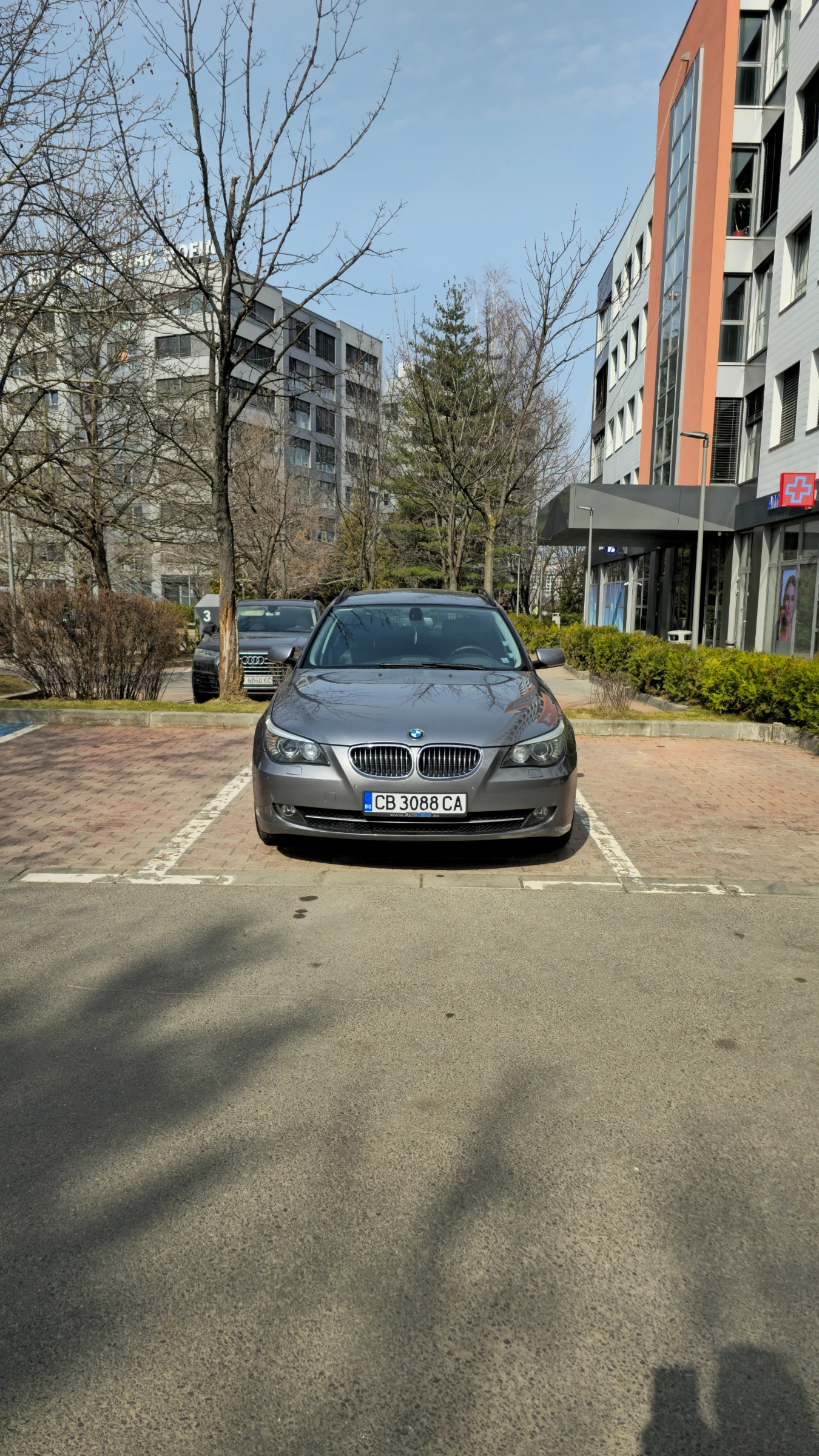 BMW 530 SAT, снимка 13 - Автомобили и джипове - 53692778