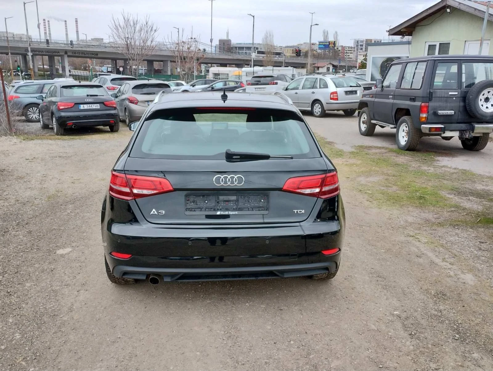 Audi A3 1.6 TDI EURO 6 , снимка 8 - Автомобили и джипове - 53894010