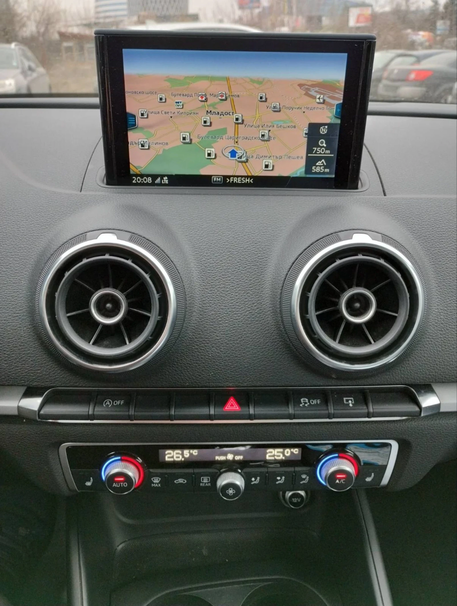 Audi A3 1.6 TDI EURO 6 , снимка 16 - Автомобили и джипове - 53894010