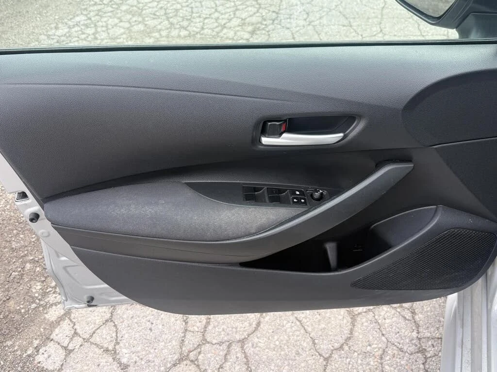 Toyota Corolla LE* FWD* АвтоКредит* (ЦЕНА ДО БГ), снимка 9 - Автомобили и джипове - 54136546