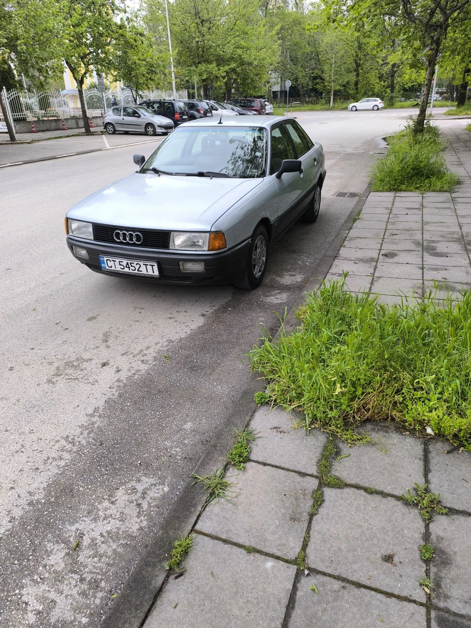 Audi 80 1.8 S, снимка 2 - Автомобили и джипове - 54500744