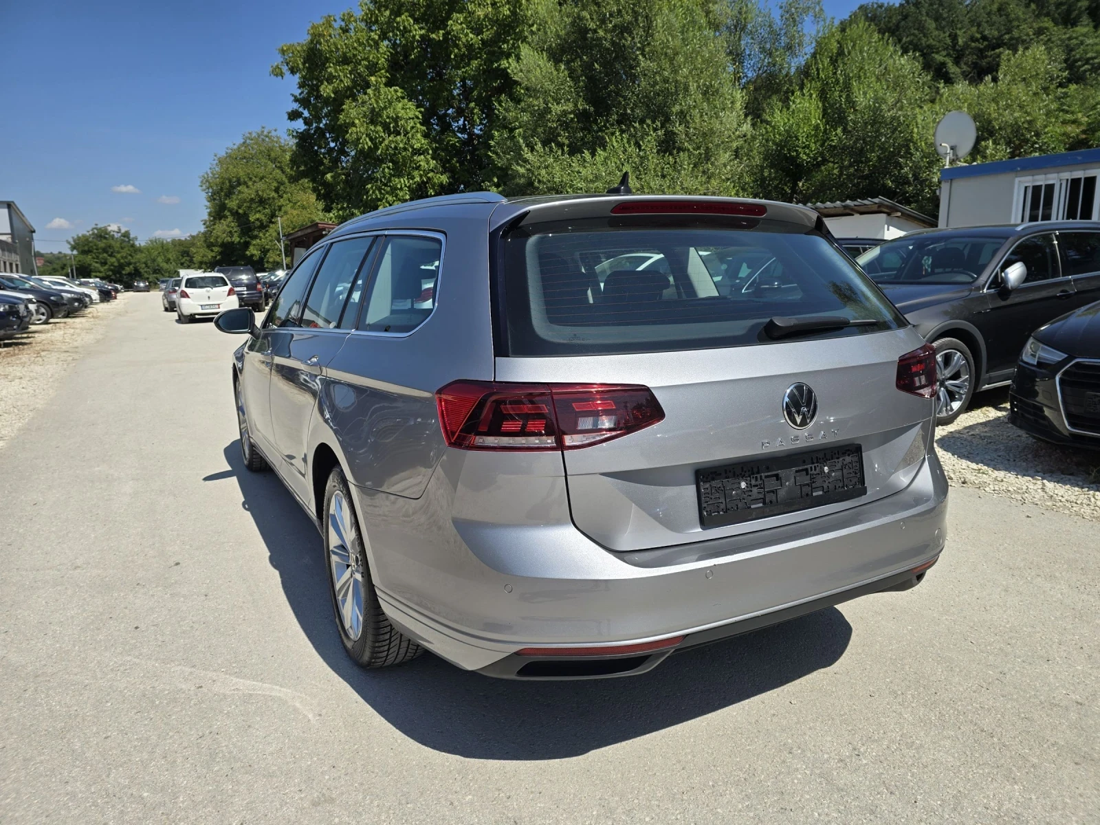 VW Passat 2.0TDI 150к.с Business DSG, снимка 3 - Автомобили и джипове - 55300052