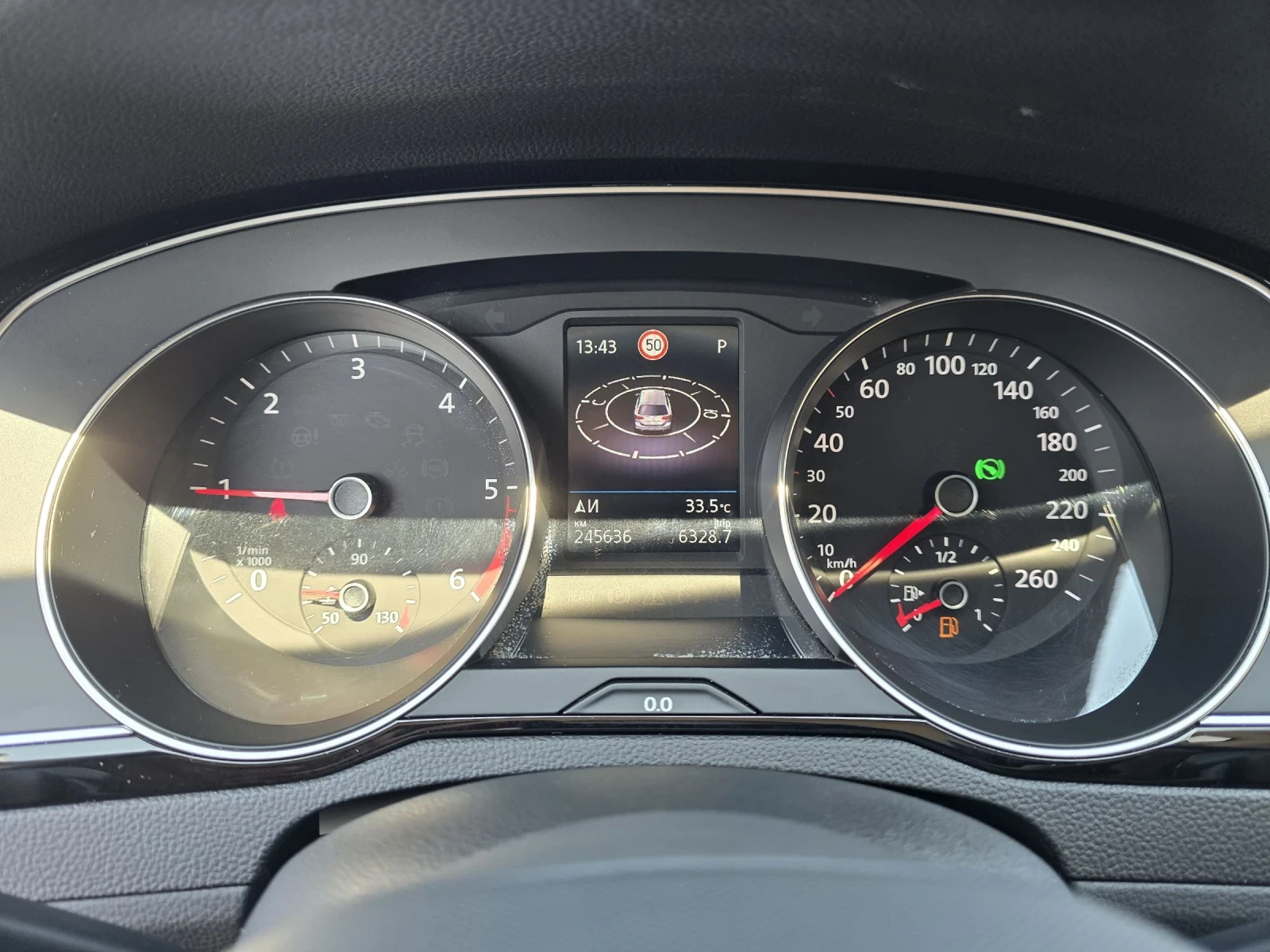 VW Passat 2.0TDI 150к.с Business DSG, снимка 17 - Автомобили и джипове - 55300052