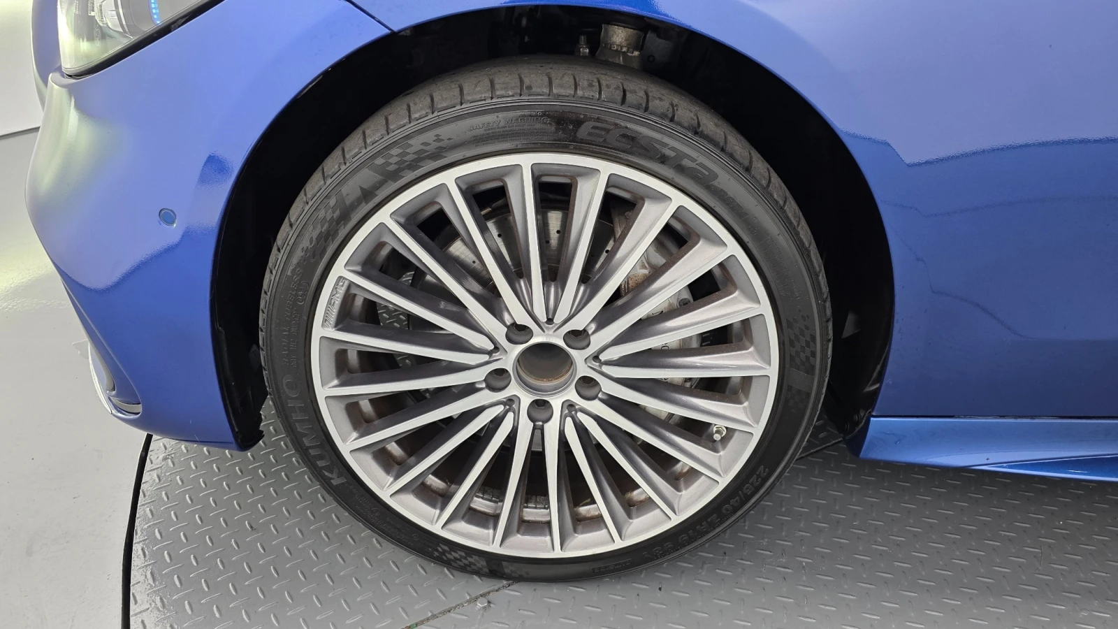 Mercedes-Benz C 300 AMG line/Head up/360 Cam/�������/�������� | Mobile.bg � ����������� 4