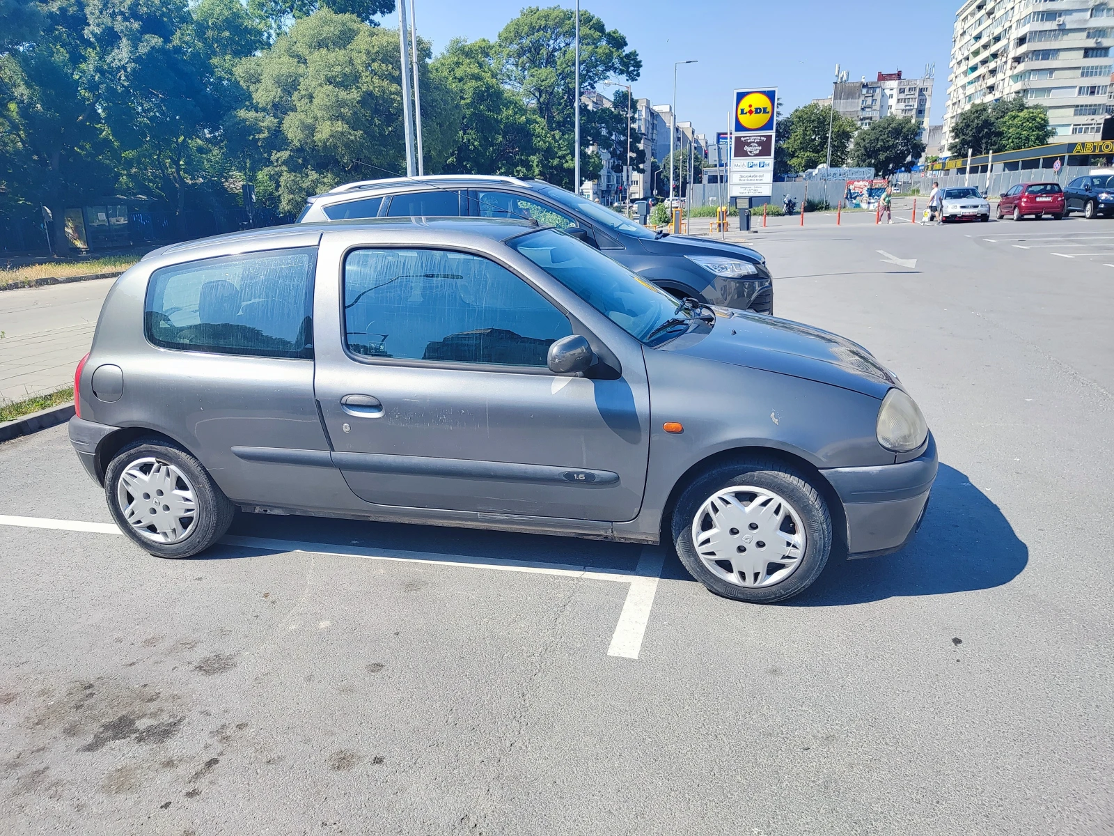 Renault Clio, снимка 7 - Автомобили и джипове - 55632946