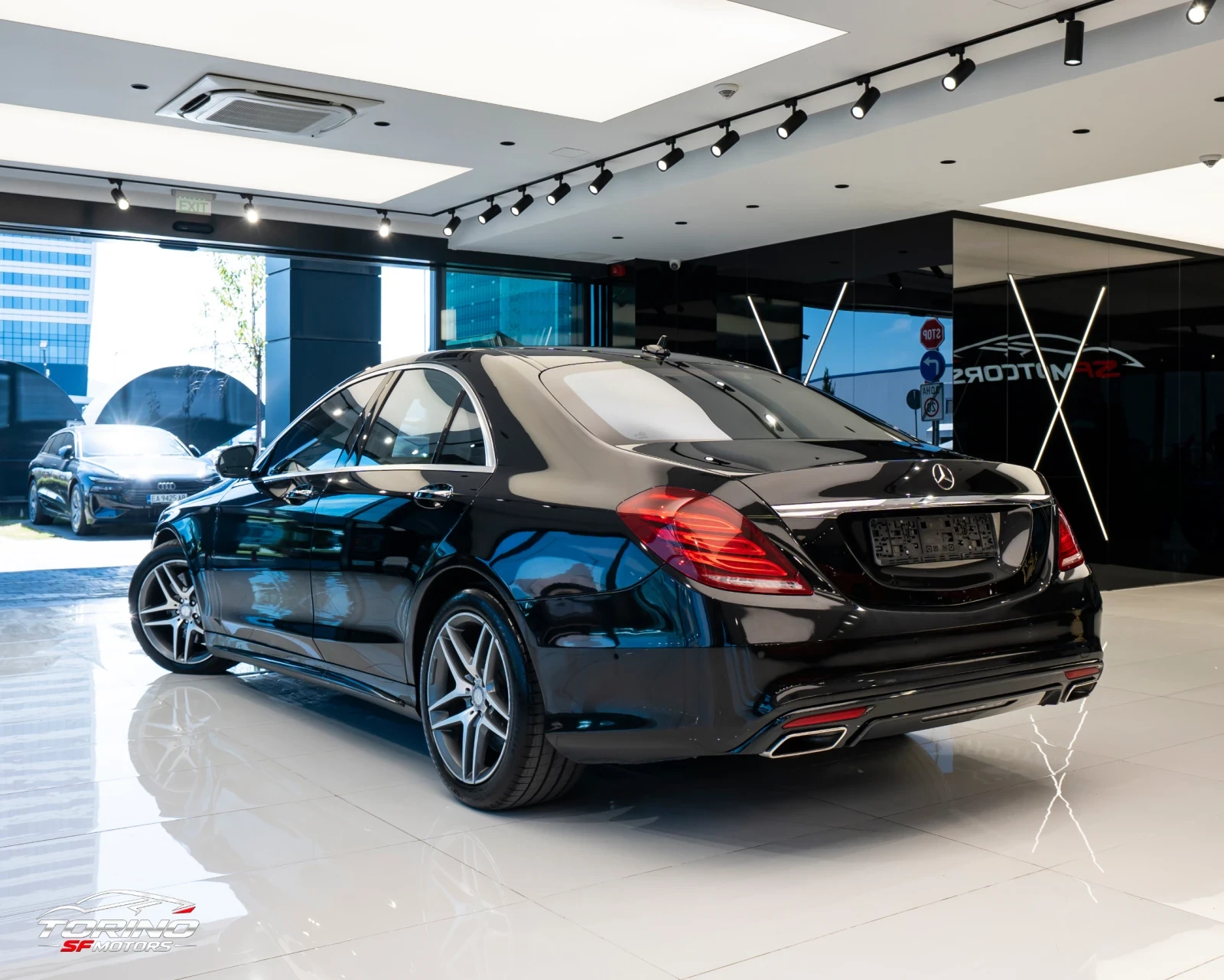 Mercedes-Benz S 500 AMG* 4MATIC* BURMESTER* SOFTCLOSE* KEYLESS* 360CAM, снимка 3 - Автомобили и джипове - 56134065