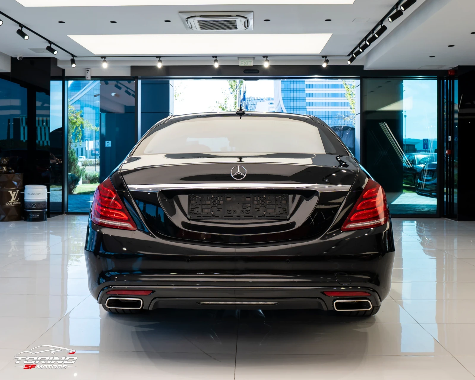 Mercedes-Benz S 500 AMG* 4MATIC* BURMESTER* SOFTCLOSE* KEYLESS* 360CAM, снимка 4 - Автомобили и джипове - 56134065