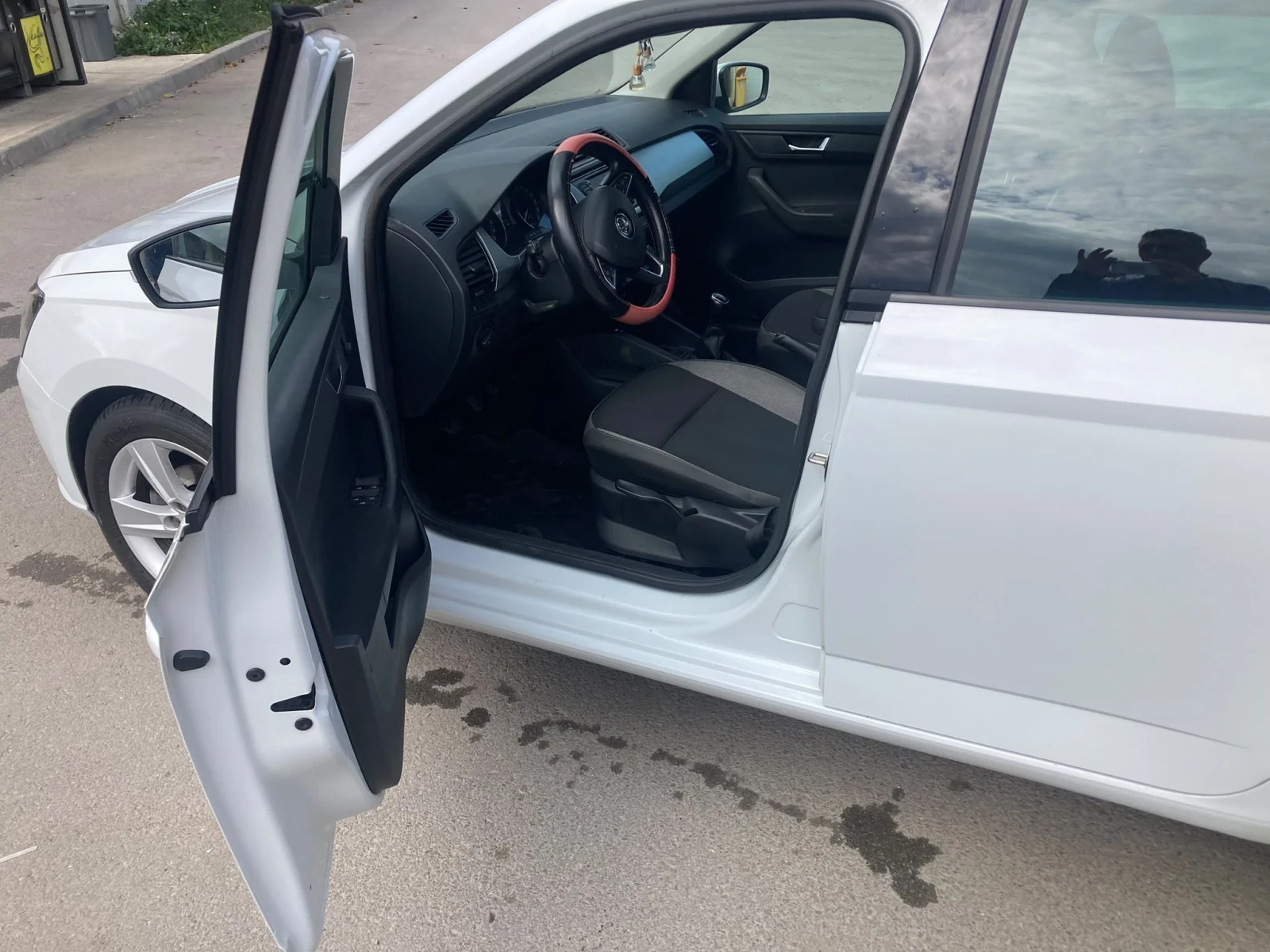 Skoda Fabia, снимка 7 - Автомобили и джипове - 56601506