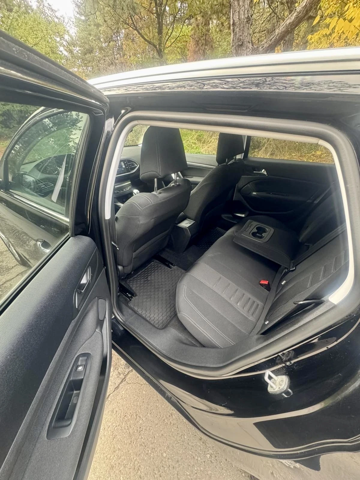 Peugeot 308 1.6HDI/ALURE/TOP, снимка 13 - Автомобили и джипове - 56749564