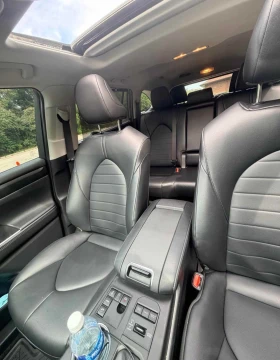 Toyota Highlander * XLE AWD * АВТОКРЕДИТ * ГЛАВНО ПРЕДСТАВИТЕЛСТВО, снимка 13