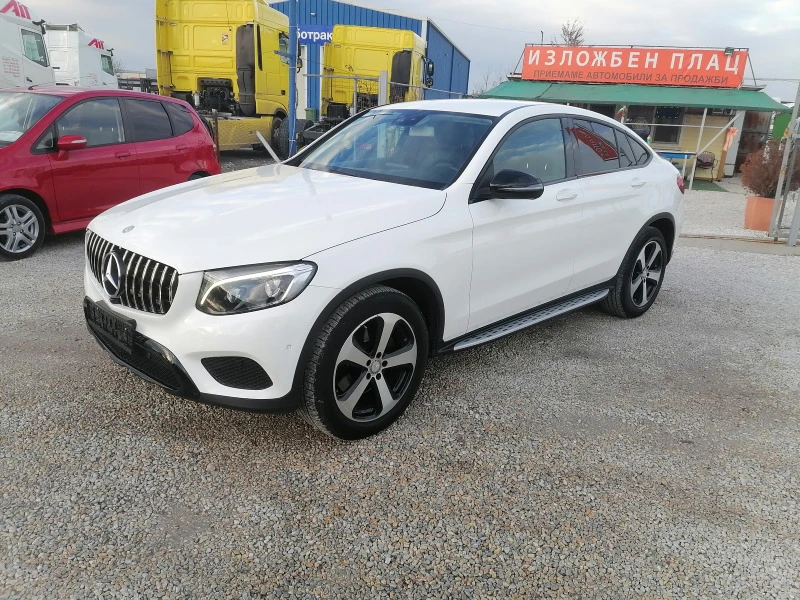 Mercedes-Benz GLC 220 COUPE* AMG* CAMERA* ПОДГР* ТОТ* ТОП* , снимка 2 - Автомобили и джипове - 43376903