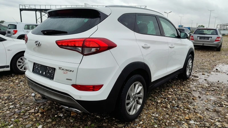 Hyundai Tucson GO! 4x4, снимка 5 - Автомобили и джипове - 45842422