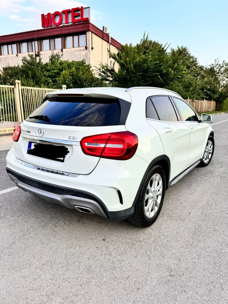 Mercedes-Benz GLA AMG, снимка 2 - Автомобили и джипове - 47067573