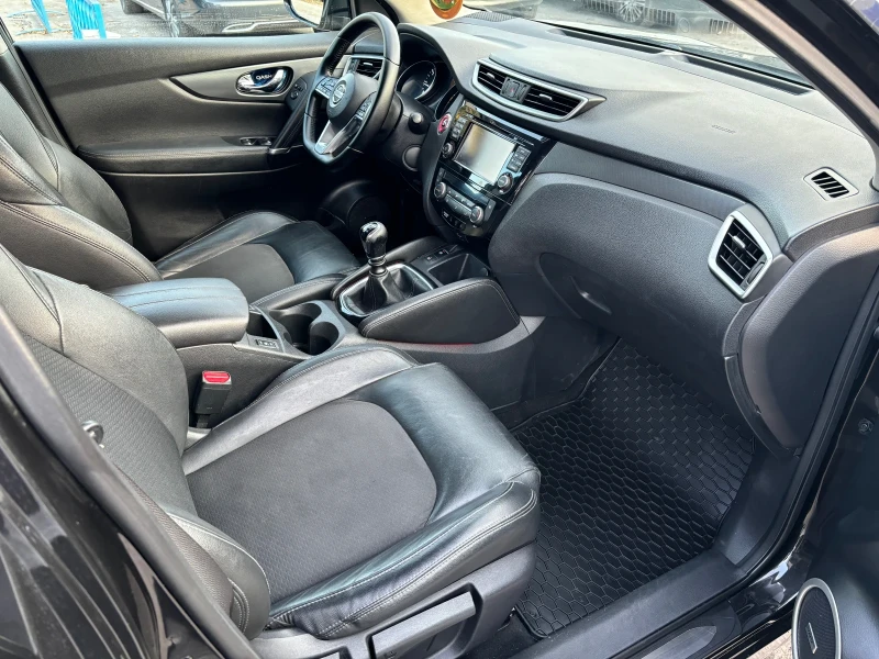 Nissan Qashqai 1, 6 dci Teкna/Ful LED/Панорама /Камери 360 , снимка 9 - Автомобили и джипове - 47359103