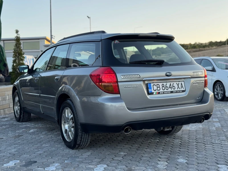 Subaru Outback * ИТАЛИЯ* ГАЗ* 2.5-165* ПАНОРАМА* , снимка 6 - Автомобили и джипове - 49750045