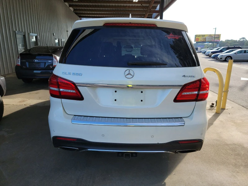 Mercedes-Benz GLS 500 AMG* PACK* ПОДГРЕВ* ОБДУХВАНЕ* МАСАЖ* 360КАМЕРА* К, снимка 6 - Автомобили и джипове - 52699396