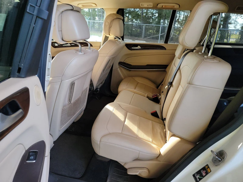 Mercedes-Benz GLS 500 AMG* PACK* ПОДГРЕВ* ОБДУХВАНЕ* МАСАЖ* 360КАМЕРА* К, снимка 12 - Автомобили и джипове - 52699396